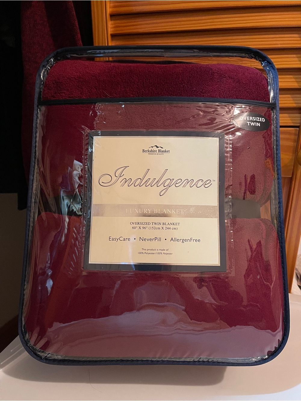 Berkshire Blanket Indulgence Luxury Blanket Oversized Twin 60×96 Burgundy